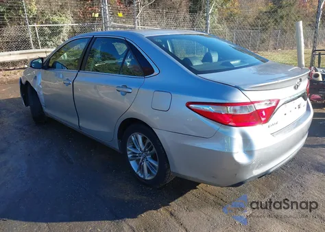 2017 Toyota Camry Se z USA, uszkodzony, nr VIN 4T1BF1FK2HU283359